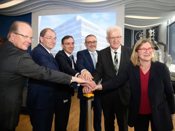Boehringer Ingelheim урочисто відкриває найбільший європейський центр розвитку біотехнологій