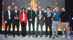 Цього року в Парижі Pharmapack Awards відзначив досягнення в галузевих категоріях, а також додав кілька нових категорій, щоб відзначити виняткову роботу та персоналії