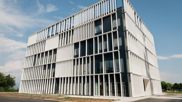 Sandoz відкрила у Словенії найбільший центр розробки біосимілярів
